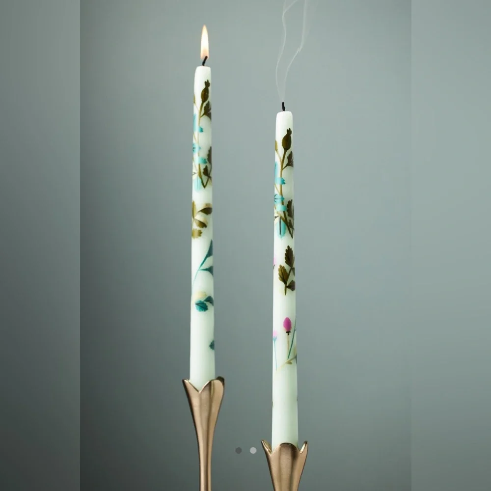 Anthropologie Gardenia Handpainted Taper Candles, Set of 2 in Green NEW - Picture 1 of 4
